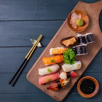 Cùng thưởng thức món sushi hương vị truyền thống Nhật