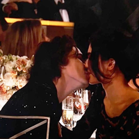Kylie Jenner và Timothée Chalamet phát cẩu lương trong Quả Cầu Vàng 