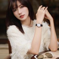 Danh tính chồng sắp cưới của Ngọc Huyền - hot girl phim Việt giờ vàng