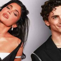 Kylie Jenner và Timothée Chalamet phát cẩu lương trong Quả Cầu Vàng 