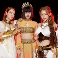 Lan Ngọc bị cho là "khát khao nổi bật" khi ăn mặc khác biệt trong team, stylist lập tức đính chính!