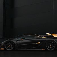 Koenigsegg Jesko độc nhất thế giới với thân xe bằng sợi carbon và mạ vàng 24k