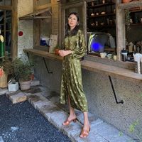 Tham khảo Tăng Thanh Hà 10 cách diện váy liền sang xịn cho phụ nữ U40