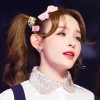 Có một Chị Đẹp âm thầm tỏa sáng: Không chiếm spotlight nhưng visual 10 điểm, còn đầu tư cho cả nhóm
