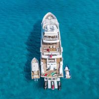 Siêu du thuyền Big Sky 48m từ Oceanfast - Di sản của một thời đại hoàng kim