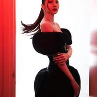 Siêu mẫu Thanh Hằng