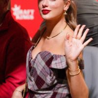 Taylor Swift makeup