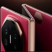 Huawei Mate XT