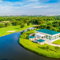Sự khác biệt giữa “Golf Club” và “Country Club”