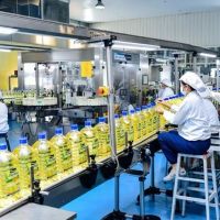 Sáng nay (12/9), Thủ tướng Phạm Minh Chính chủ trì họp với nhiều doanh nghiệp tư nhân lớn tháo gỡ khó khăn