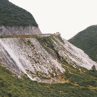 Mai chau deo da trang du lich
