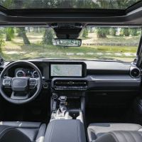 Land Cruiser Prado ra mắt thị trường Việt Nam có gì nổi bật?