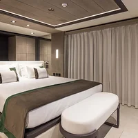 Majesty 175