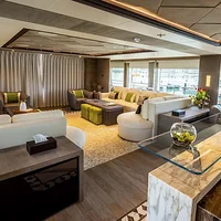 Majesty 175