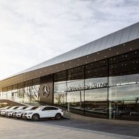 Mercedes-Benz Việt Nam công bố sớm bảng giá điều chỉnh cho một số dòng xe
