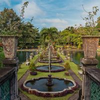 bali du lich dong nam a tirta gangga