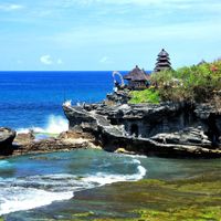 den tho indonesia bali tanah lot du lich