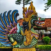 du lich bali tanah lot den tho