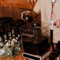 5 Thuật ngữ đi bar phổ biến giúp bạn “giải ngố” khi xuống phố