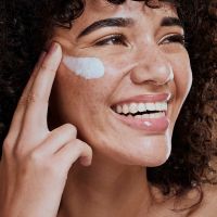 Skincare routine như thế nào để duy trì một làn da khỏe mạnh?