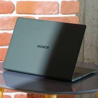 Honor MagicBook Art 14