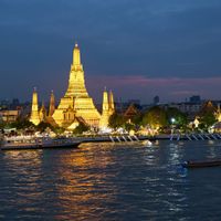 Tour-tet-2025-ivivu-4-scaled.jpg