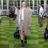 BST Louis Vuitton Xuân Hè Nam 2025: Mùa của những chuyến viễn du vẫy gọi
