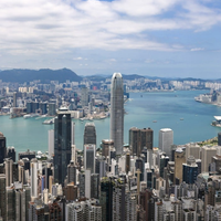 Hong Kong tiếp tục chiếm danh hiệu thành phố đắt đỏ nhất thế giới