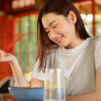 Ăn uống ngày Tết sao cho “tốt bụng”