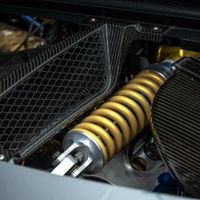 “Siêu phẩm” Mercedes-AMG One đầu tiên lên sàn xe cũ