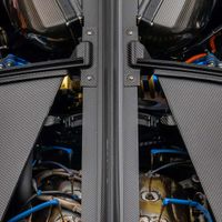 “Siêu phẩm” Mercedes-AMG One đầu tiên lên sàn xe cũ