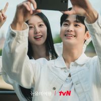 Kim Ji Won gây sốc với tủ đồ tiền tỷ trong phim Queen of Tears
