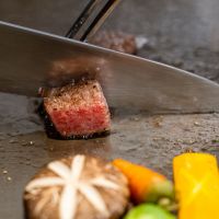 Tinh túy Omakase & Teppanyaki hội tụ trong một nhà hàng