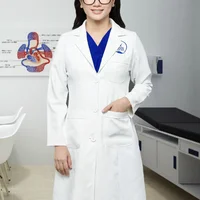 Annie Nguyễn bác sĩ thẩm mỹ đến Giám đốc quốc gia Mrs. Globe Việt Nam