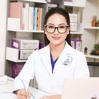 Annie Nguyễn bác sĩ thẩm mỹ đến Giám đốc quốc gia Mrs. Globe Việt Nam
