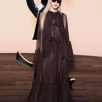 Rosé diện váy xuyên thấu dự show Saint Laurent Thu Đông 2024