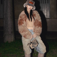 Quỳnh Anh Shyn và Call Me Duy tất bật ở Paris Fashion Week