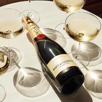 Moët & Chandon – Đẳng cấp Champagne Pháp tôn vinh mùa lễ hội