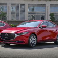 Mazda3 tại Việt Nam thêm phiên bản mới, giá gần bằng CX