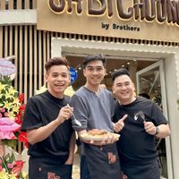 Nhìn lại những lần kinh doanh của Tứ Hoàng streamer
