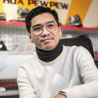 Nhìn lại những lần kinh doanh của Tứ Hoàng streamer