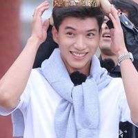 HIEUTHUHAI giờ còn đi diễn hài!
