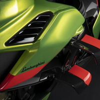 Ducati Streetfighter V4 Lamborghini - mô tô giá hơn 2 tỉ đồng về tay ba khách hàng Việt Nam