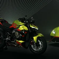 Ducati Streetfighter V4 Lamborghini - mô tô giá hơn 2 tỉ đồng về tay ba khách hàng Việt Nam