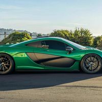Pin của siêu xe McLaren P1 bằng giá một chiếc Porsche 911