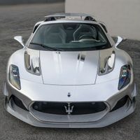 Bản độ Maserati MC20 lấy cảm hứng từ máy bay cổ điển
