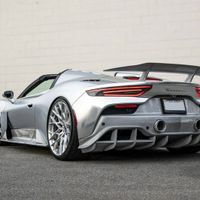 Bản độ Maserati MC20 lấy cảm hứng từ máy bay cổ điển