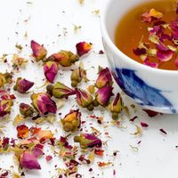 Công dụng của hoa hồng trong việc làm đẹp, trị liệu tốt cho sức khỏe