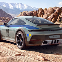 Đại gia Sài Gòn mang dàn xe hơn 45 tỷ đi phượt Tây Bắc, có Porsche 911 Dakar
