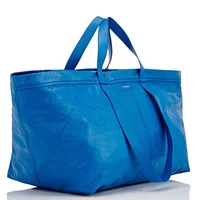 Vòng tay cuộn băng dính của Balenciaga có đáng 81 triệu đồng?
